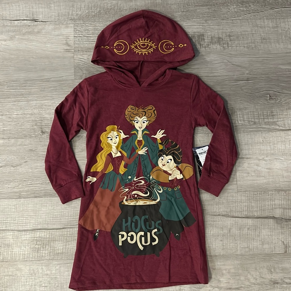 NWT Girl’s Disney Hocus Pocus Hooded Sweater Dresss, size Small (6/6x)
